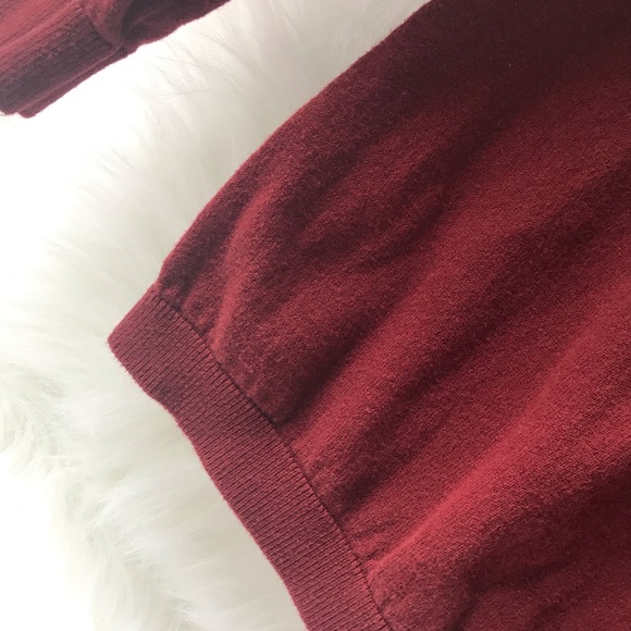 Old Navy “Follow your Heart” Sweater - Picture 6 of 6